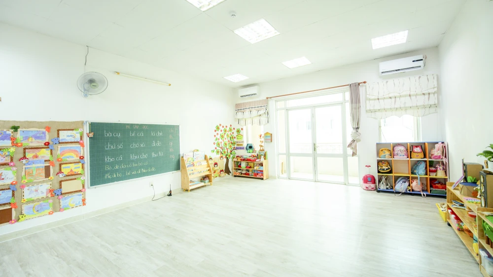 SYS Preschool - Hồng Hà